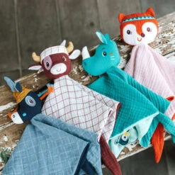 Lilliputiens Doudou En Tissu Souple Marius 7 Lilliputiens Doudou En Tissu Souple Marius -Soins Pour Bébé doudous tissu souple ignace lilliputiens bambinou set 1