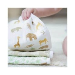 Aden + Anais Lot De 3 Débarbouillettes En Mousseline De Coton Tanzania 5 Aden + Anais Lot De 3 Débarbouillettes En Mousseline De Coton Tanzania -Soins Pour Bébé lot 3 debarbouillettes mousseline coton tanzania aden anais bambinou ambiance