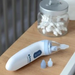 Beaba Mouche-bébé électrique Tomydoo 27 Beaba Mouche-bébé électrique Tomydoo -Soins Pour Bébé mouche bebe electrique tomydoo beaba bambinou ambiance detail embouts