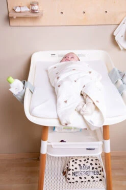 Childhome Parure De Bain Avec Gant 80 X 80 Cm Jersey -Soins Pour Bébé parure bain gant 80 80 jersey hearts childhome bambinou plan langer 1